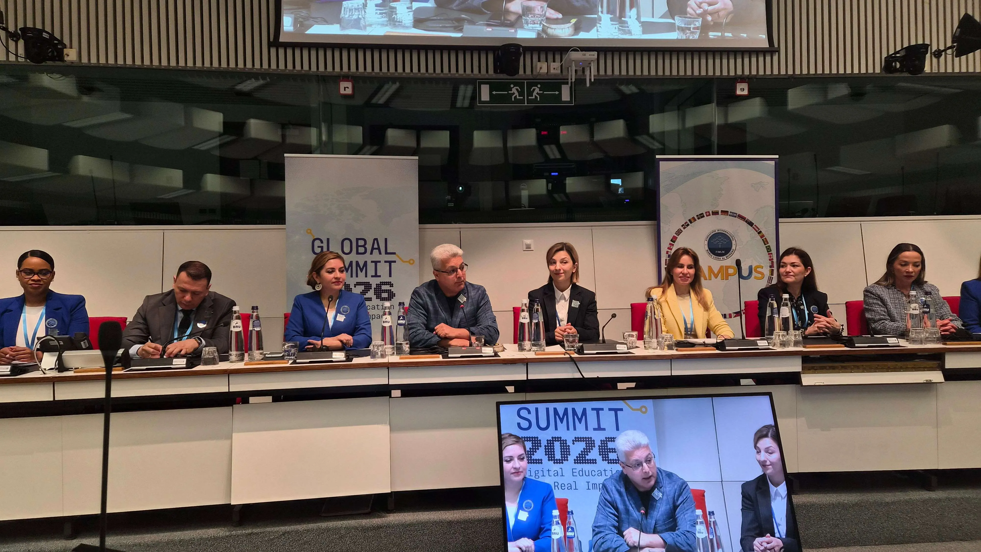 Panel de la Cumbre Global de Educación 2026 en el Parlamento Europeo
